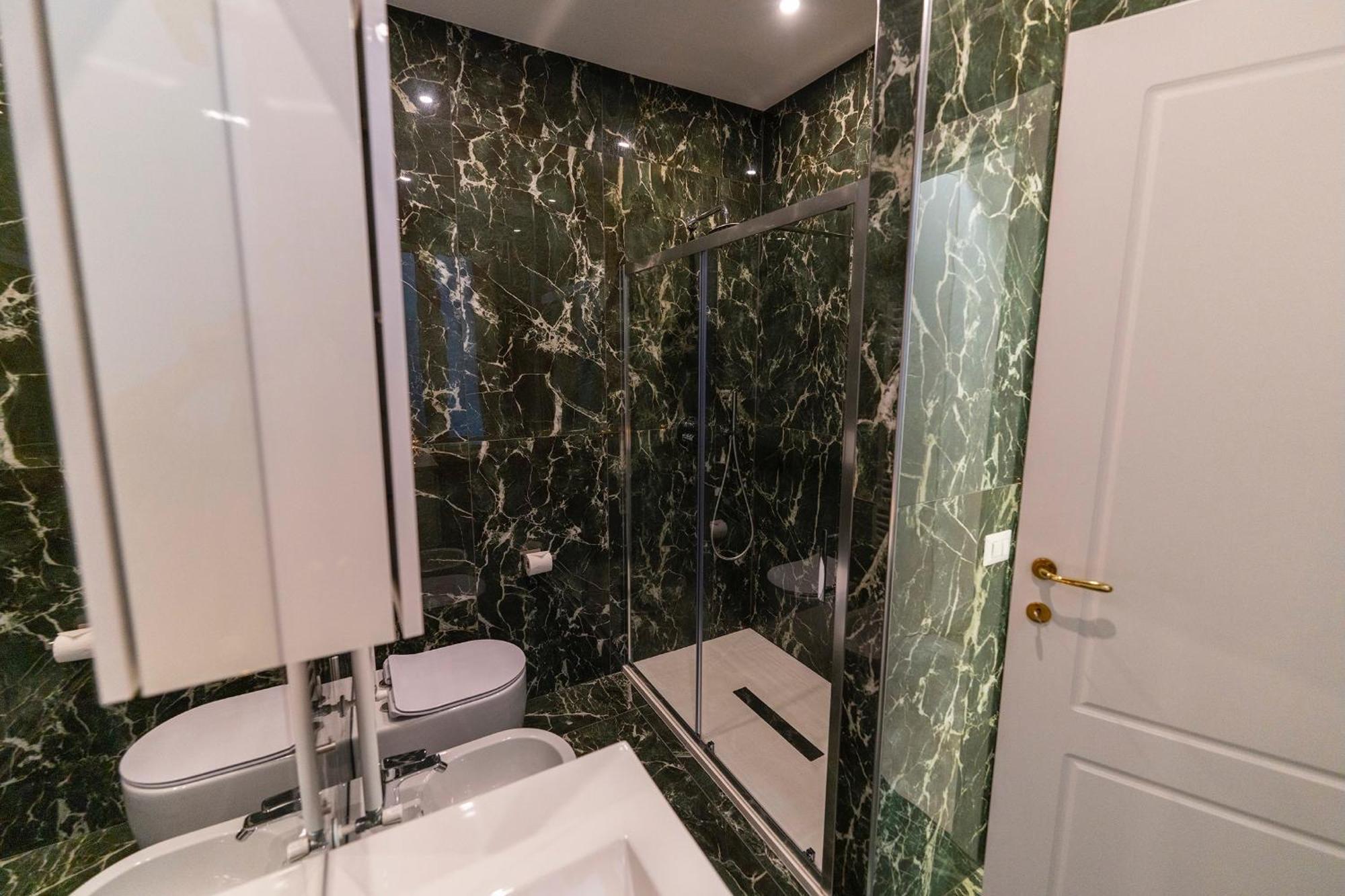 Magic Place Bergamo! Classy Apartment In The Heart Of The City Ngoại thất bức ảnh